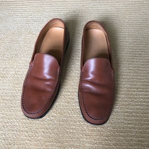 Cognac leather Tod’s loafers